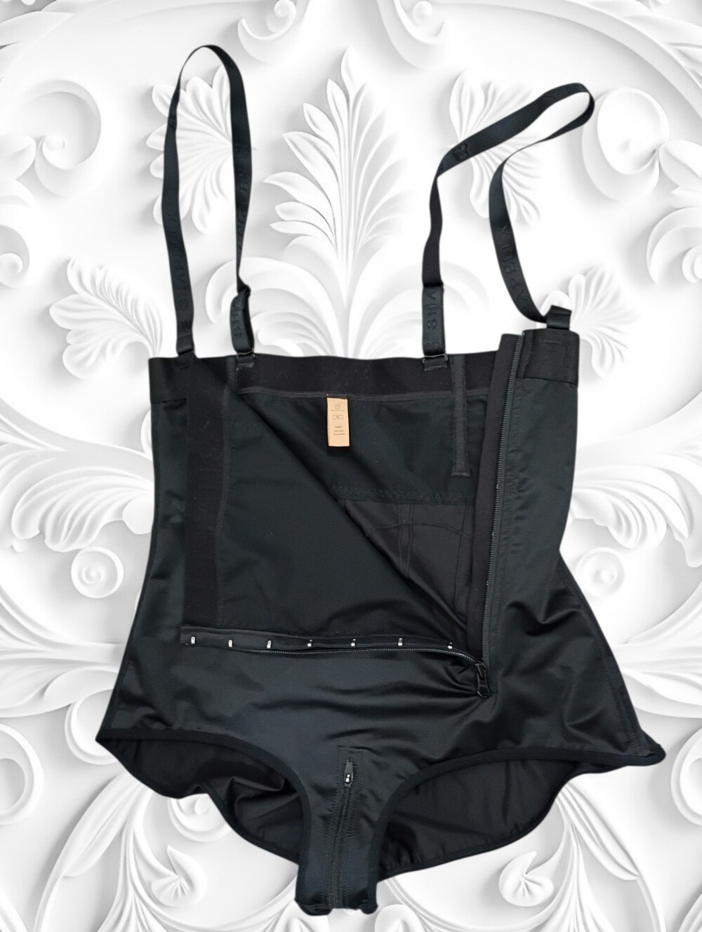 Shapellx Black Full Coverage Shapewear with Adjustable Straps